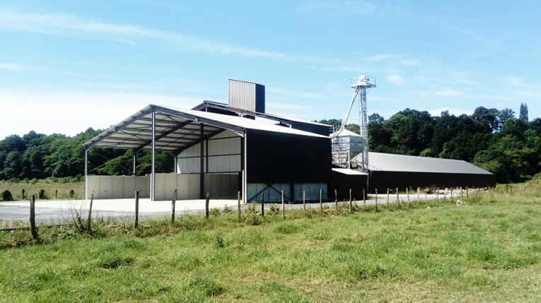 Image de Bâtiment professionnel et Hangar 