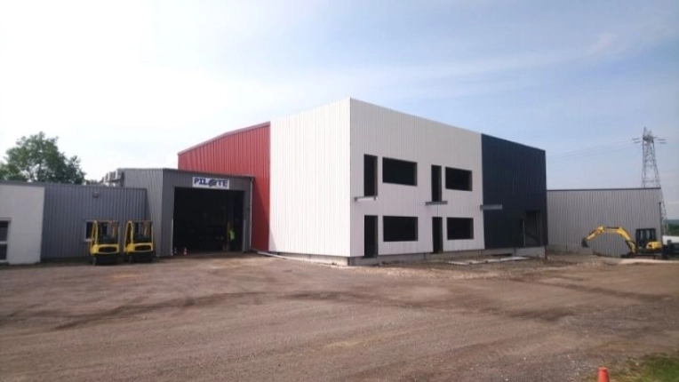 picture of Commercial - industrial and Industrial Buildings 