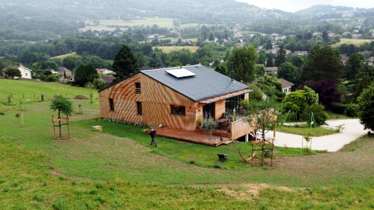 picture of Single-Family Homes and Passive House / Eco-friendly 