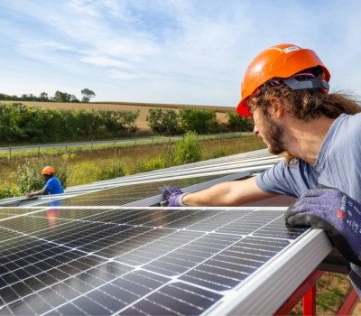 Quels sont les enjeux climatiques et économiques liés à la rénovation énergétique ?