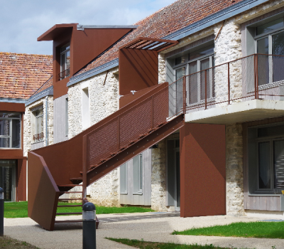 Entre innovation et engagement écologique : Le regard d’Alexandra Schneider sur l’architecture d’aujourd’hui
