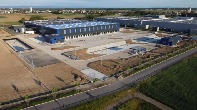 Extension centre logistique