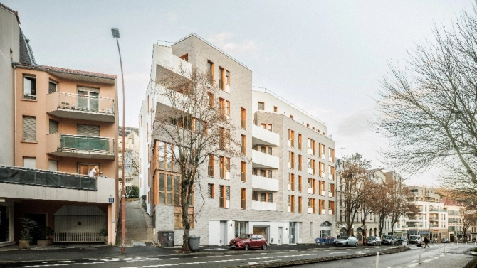 Pension de famille et logements sociaux