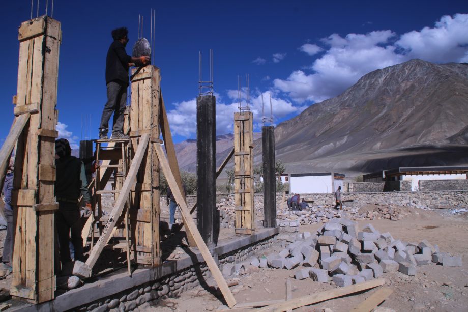 De l’Himalaya aux projets locaux : une vie au service du bâti