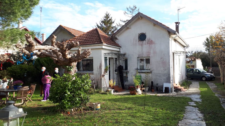 Extension d’une maison d’habitation de type arcachonnaise, réalisée par l’architecte Laurent HEUDRON