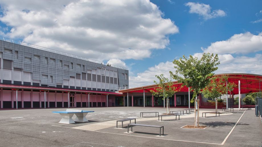 Modernisation d’un collège par Jean-Louis Chereau pris en photo par Laurence Masson