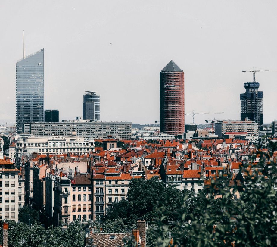 Visiter - architecture des bâtiments emblématiques de Lyon