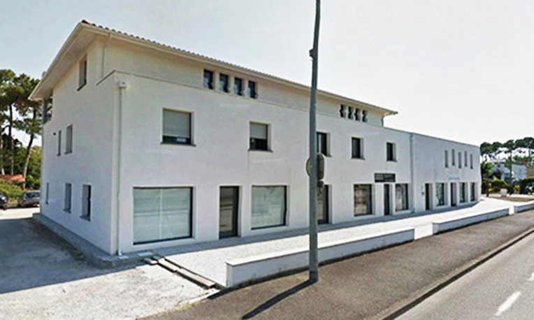 Transformation, Surélévation, Commerce, Bâtiment professionnel, Bâtiment accueillant du public (ERP), Rénovation, Traditionnel