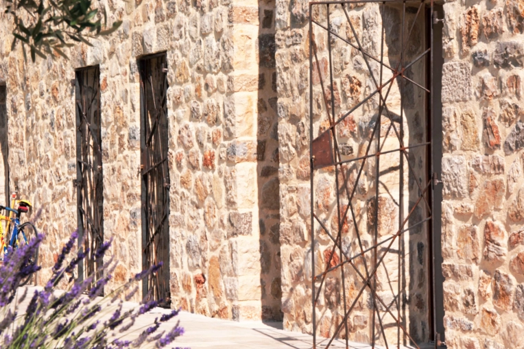 Single-Family Homes, Renovation, Country Homes, Traditional