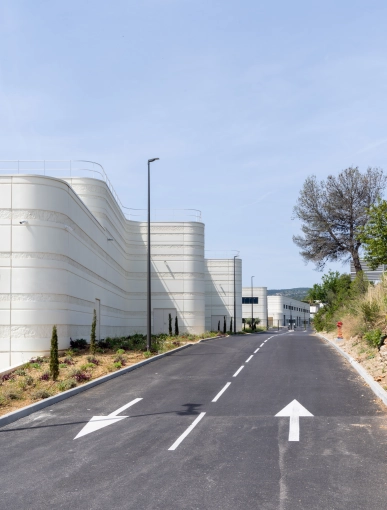 Commercial - industrial, New Build, Construction Management