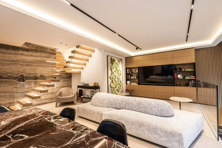 Conversion, Apartment, Renovation, Interior Architecture & Design, Restoration, Design / Plans, Building permits, Construction Management, Consulting