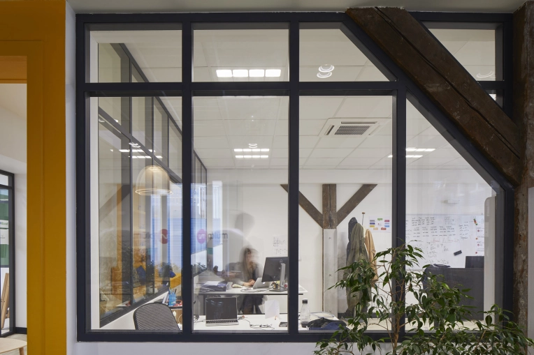 Bâtiment accueillant du public (ERP)
