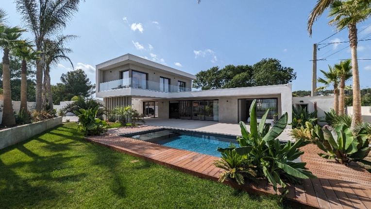 Single-Family Homes, New Build, contemporary