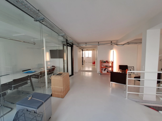 Transformation, Assistance à la maitrise d'ouvrage, Bâtiment professionnel, Bureau, Rénovation, Architecture d’intérieur, Étude de faisabilité, Réhabilitation, Plan, Suivi de chantier, Conseil