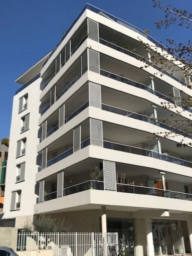 Multi-unit Residential, New Build, contemporary