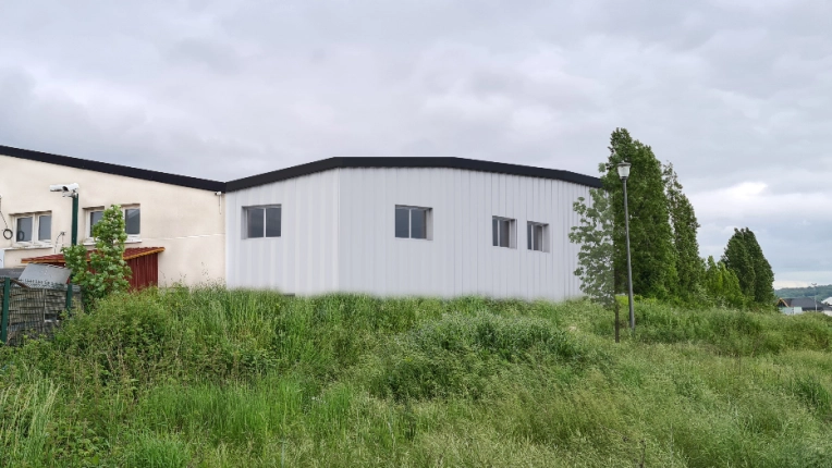 Bâtiment industriel, Extension, Contemporain