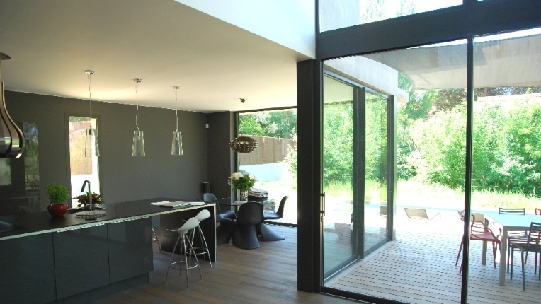 Single-Family Homes, New Build, contemporary