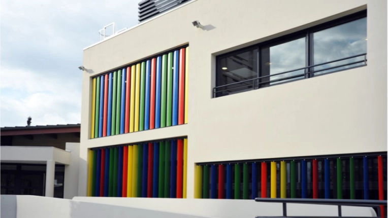 Bâtiment accueillant du public (ERP), Construction neuve, Contemporain