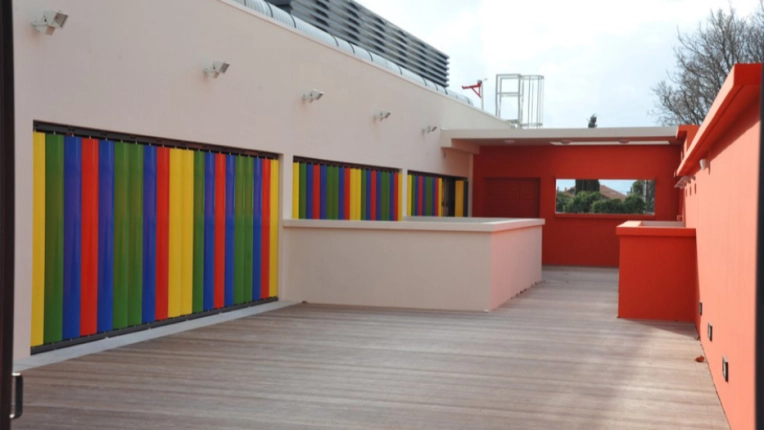 Bâtiment accueillant du public (ERP), Construction neuve, Contemporain