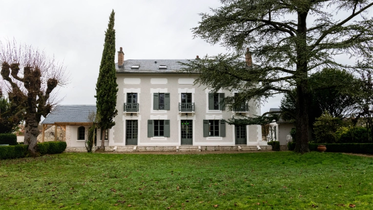 Conversion, Building Upgrades, Single-Family Homes, Renovation, Country Homes, Traditional, Classic