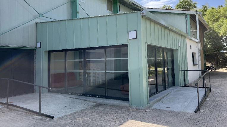 Building Upgrades, Commercial - industrial, Warehouses, Industrial Buildings, Public Access Buildings, Extension, Restoration, contemporary, Modern, Traditional