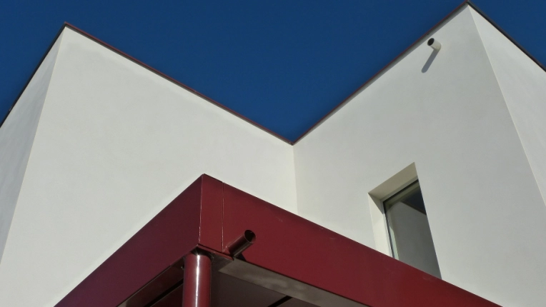 Single-Family Homes, Townhouses, New Build, Modern