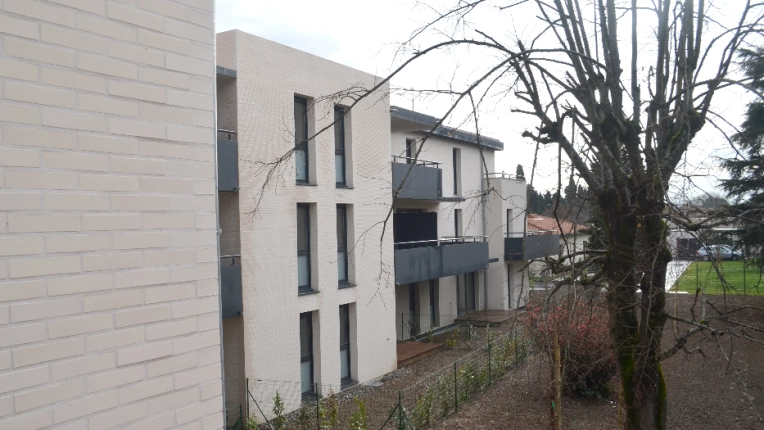 Multi-unit Residential, New Build, Modern