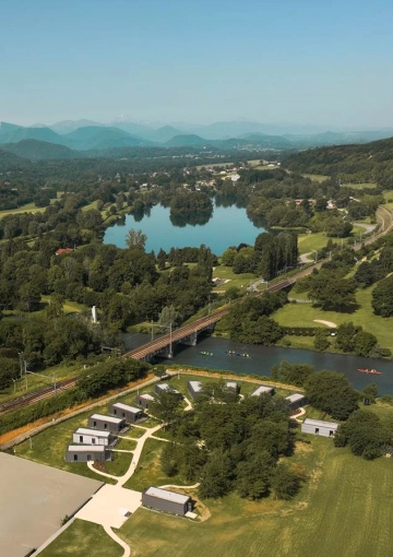 Hotels - Restaurants, Multi-unit Residential, Public Access Buildings, New Build, contemporary