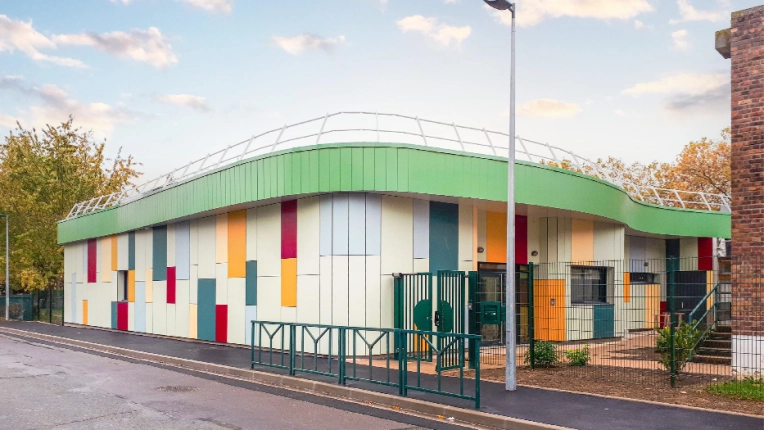 Mise aux normes, Bâtiment professionnel, Bureau, Bâtiment accueillant du public (ERP), Extension, Construction neuve, Étude de faisabilité, Réhabilitation, Contemporain