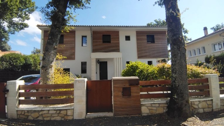 Surélévation, Terrasse, Maison individuelle, Rénovation, Maison de ville, Extension, Contemporain, Moderne, Minimaliste