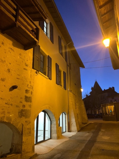 Commerce, Rénovation, Traditionnel