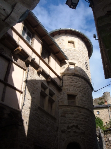 Surélévation, Maison de ville, Réhabilitation, Historique