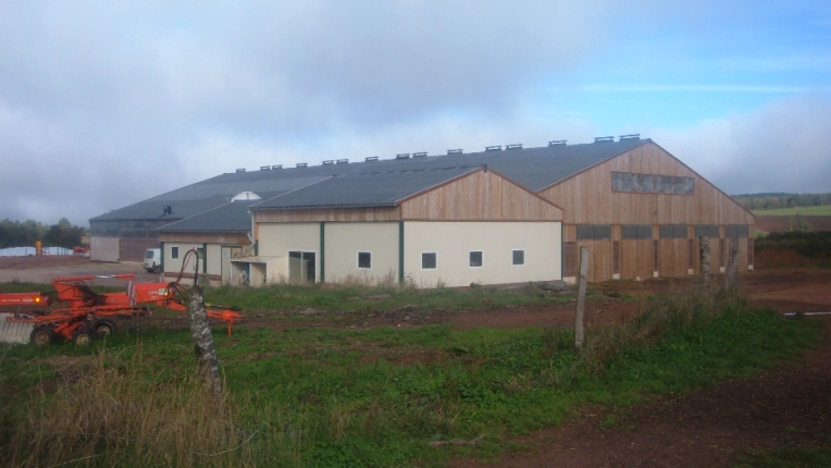 Bâtiment agricole, Construction neuve, Contemporain