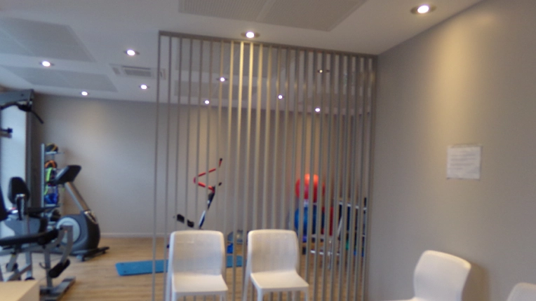 Bâtiment professionnel, Bureau, Bâtiment accueillant du public (ERP), Architecture d’intérieur, Minimaliste