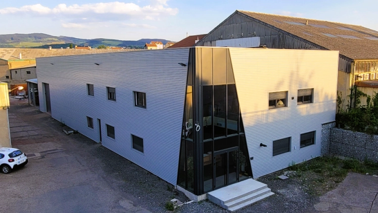 Bâtiment industriel, Construction neuve, Contemporain