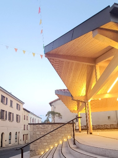 Bâtiment accueillant du public (ERP), Construction neuve, Contemporain