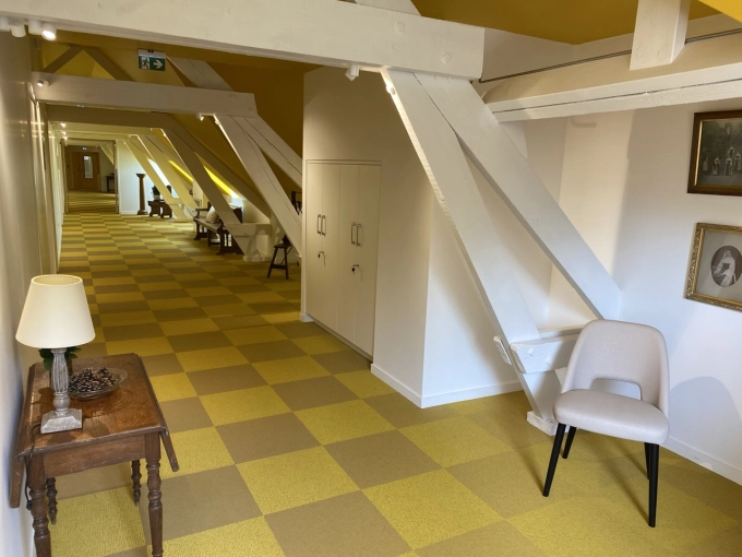 Transformation, Hôtellerie - Restauration, Bâtiment professionnel, Bâtiment accueillant du public (ERP), Rénovation, Architecture d’intérieur, Rénovation énergétique, Contemporain, Moderne, Ancien, Historique