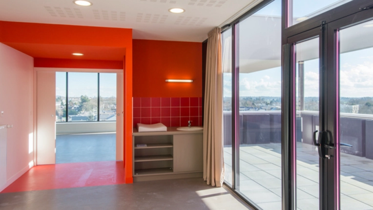 Transformation, Bureau, Bâtiment accueillant du public (ERP), Construction neuve, Réhabilitation, Contemporain