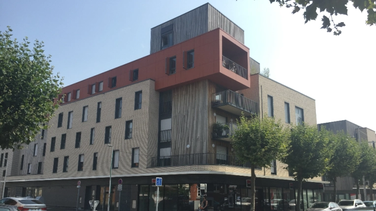 Commerce, Résidentiel collectif, Bâtiment accueillant du public (ERP), Construction neuve, Contemporain