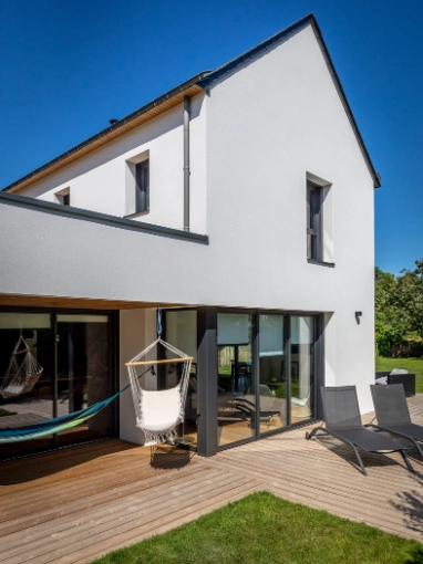 Single-Family Homes, New Build, contemporary, Traditional
