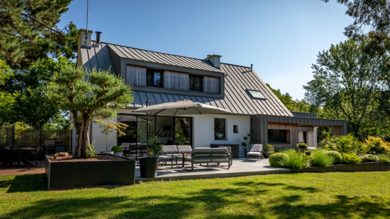 Single-Family Homes, Renovation, Extension, Modern, Traditional