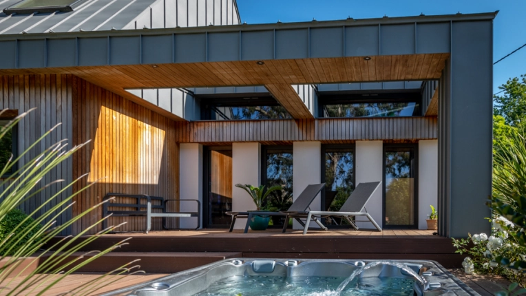 Single-Family Homes, Renovation, Extension, Modern, Traditional
