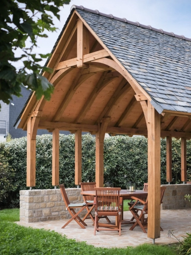 Historical / Listed Buildings, Extension, New Build, Design / Plans, Building permits, Construction Management, Consulting, Diagnostic