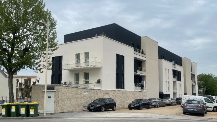 Apartment, Multi-unit Residential, New Build, contemporary