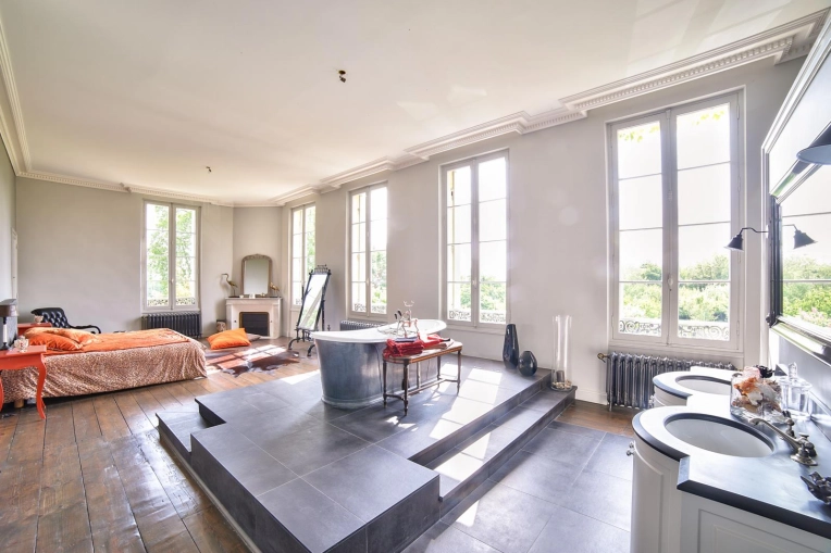 Apartment, Renovation, Design / Plans, Construction Management