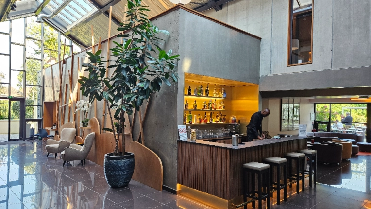 Hotels - Restaurants, New Build, contemporary