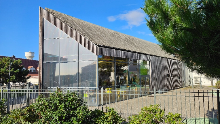Public Access Buildings, New Build, contemporary