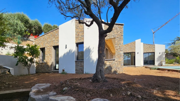 Multi-unit Residential, New Build, contemporary, Traditional, historical