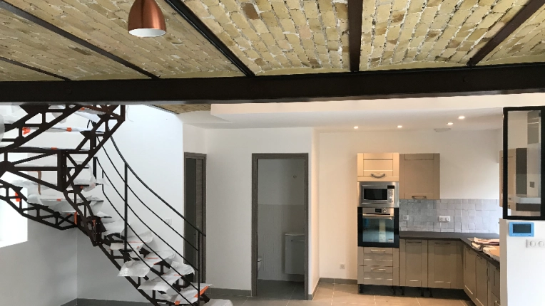 Single-Family Homes, Townhouses, Restoration, contemporary