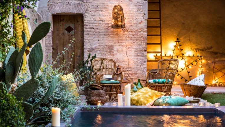 Conversion, Landscape Architecture, Vertical expension, Exterior, Apartment, Renovation, Townhouses, Pools, Interior Architecture & Design, Restoration, Energy renovation, Traditional, Classic